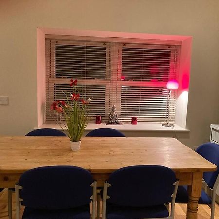 2 Quay Road, Killala. Stunning Sea Front Cottage מראה חיצוני תמונה